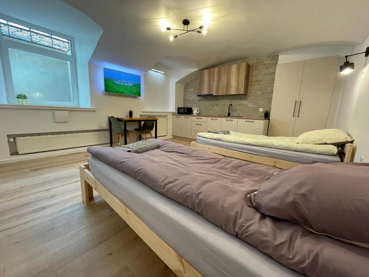 Modern Guest House In City Center I Room 1 Вилнюс Екстериор снимка