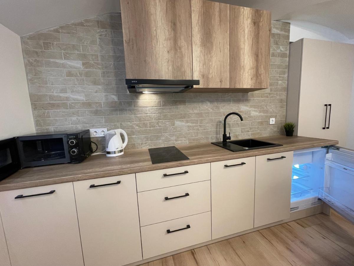 Modern Guest House In City Center I Room 1 Вилнюс Екстериор снимка